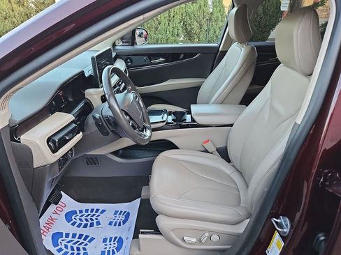 Used 2021 Lincoln Nautilus Reserve w/ Equipment Group 201A image 12