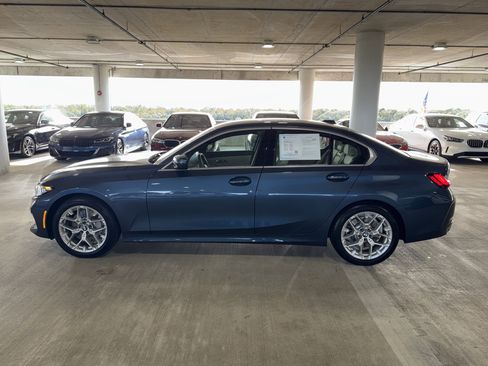 Certified 2025 BMW 330i Sedan w/ Convenience Package image 5