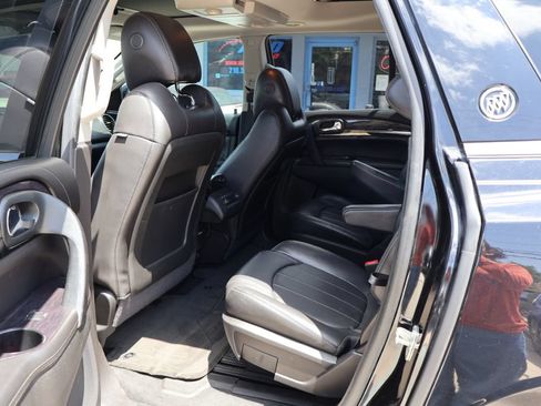 Used 2017 Buick Enclave Premium w/ Enclave Sport Touring Edition FWD image 29