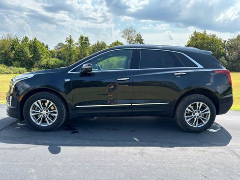 Used 2021 Cadillac XT5 Premium Luxury AWD/4WD image 2