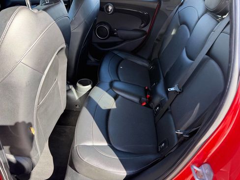 Used 2015 MINI Cooper S image 16