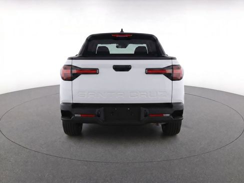 Certified 2025 Hyundai Santa Cruz SE AWD/4WD image 6