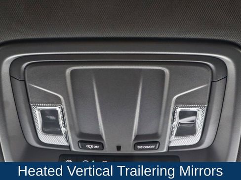 Used 2025 Chevrolet Silverado 2500 LT w/ Convenience Package image 34