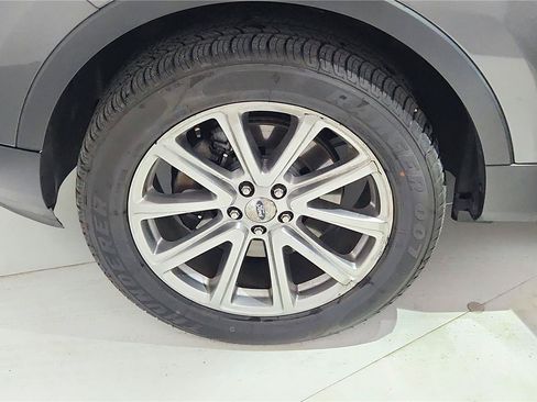 Used 2016 Ford Explorer Limited AWD/4WD image 38