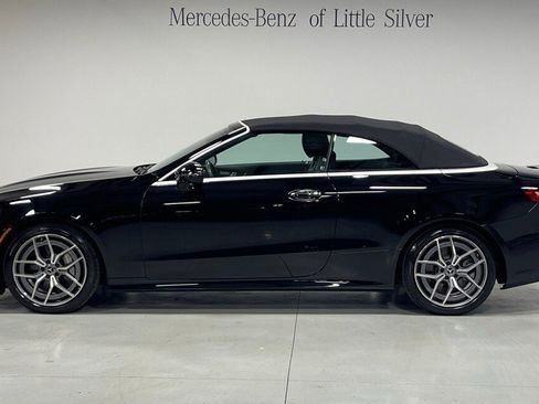Used 2023 Mercedes-Benz E 450 4MATIC Cabriolet image 2