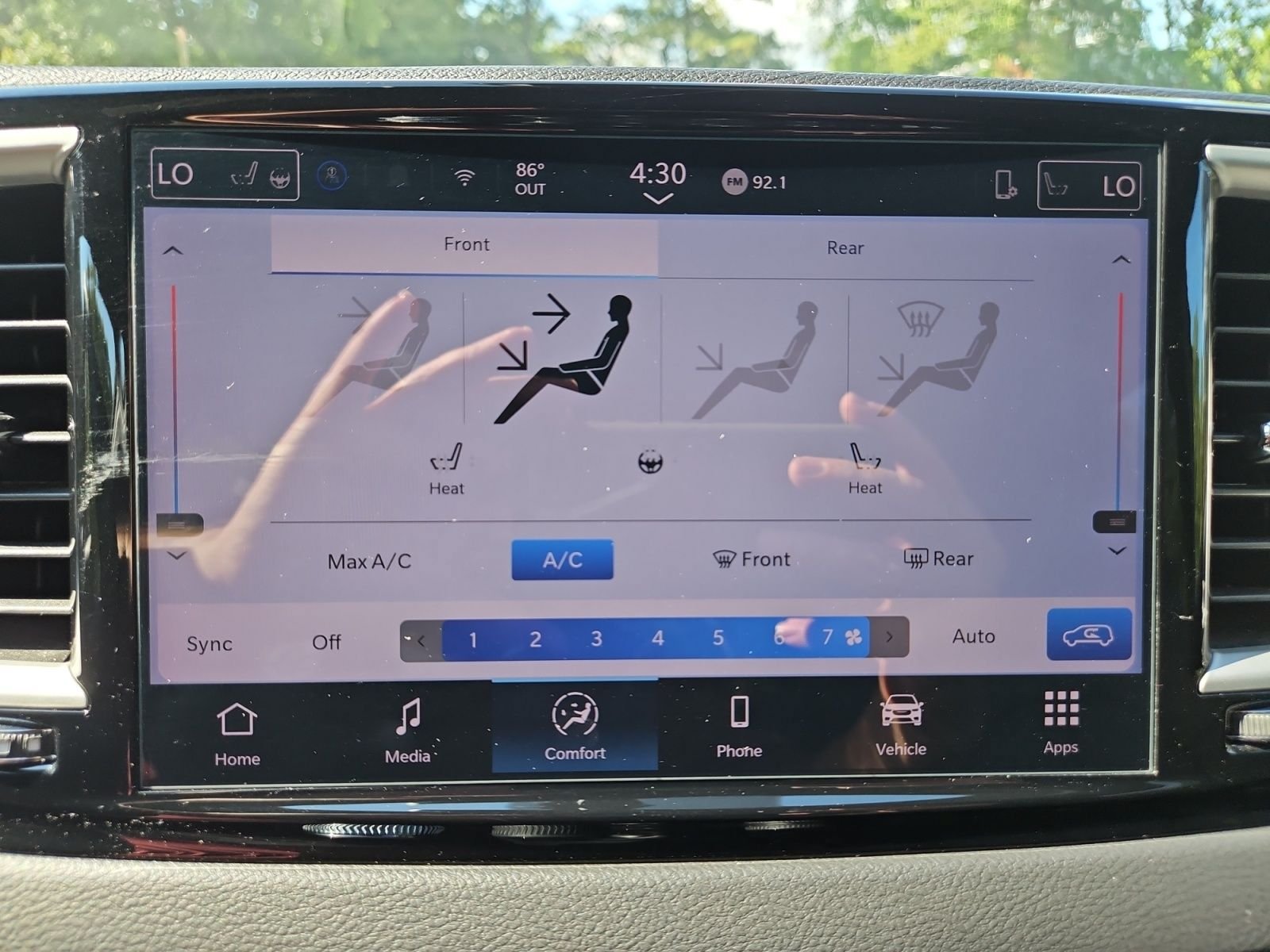 Used 2025 Chrysler Pacifica Select FWD image 28