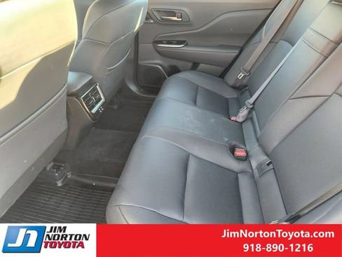 Used 2025 Toyota Crown Platinum image 31