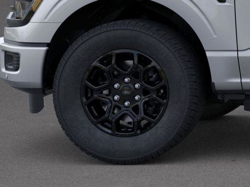 New 2026 Ford F150 XLT w/ Equipment Group 302A MID image 19