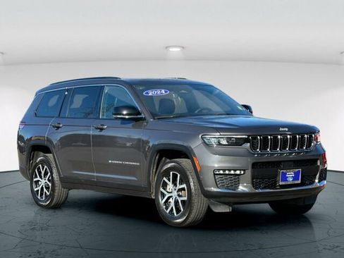 Used 2024 Jeep Grand Cherokee L Limited w/ Luxury Tech Group II image 8