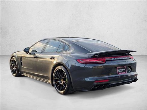 Used 2018 Porsche Panamera Turbo S image 7