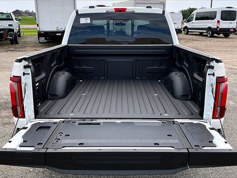 New 2025 Ford F150 Platinum w/ Equipment Group 702A High image 27