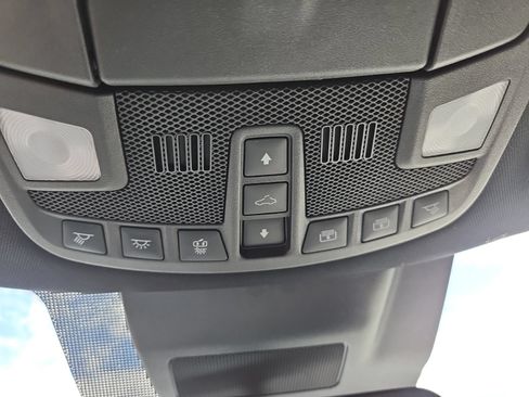 Used 2018 Ford Expedition Limited w/ Equipment Group 301A AWD/4WD image 34