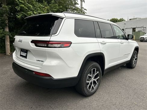 New 2025 Jeep Grand Cherokee L Limited image 8