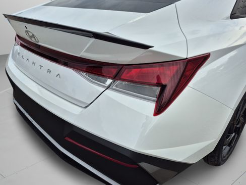 New 2026 Hyundai Elantra SEL Sport FWD image 34