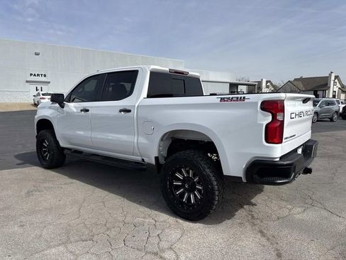 Used 2020 Chevrolet Silverado 1500 LT Trail Boss image 2