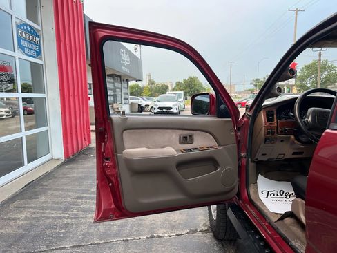 Used 1997 Toyota 4Runner SR5 image 8