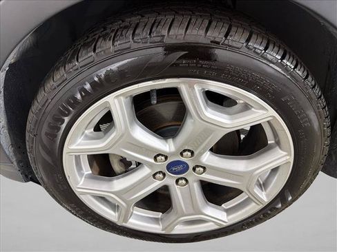 Used 2017 Ford Escape Titanium w/ Equipment Group 301A FWD image 12