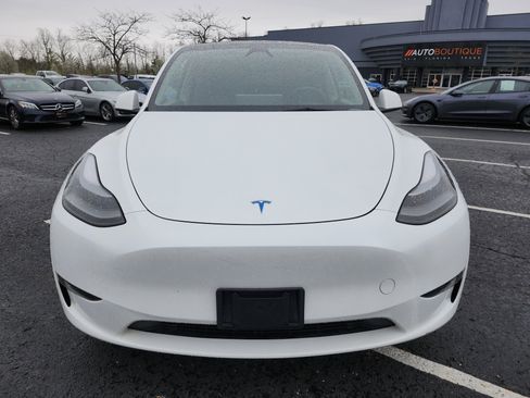 Used 2023 Tesla Model Y Long Range AWD/4WD image 10