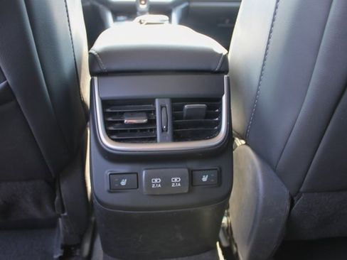 Used 2021 Subaru Outback Limited XT image 37