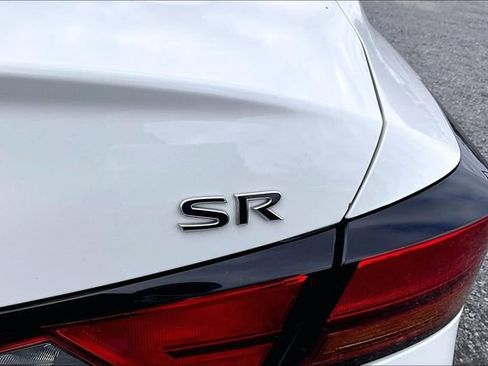 Used 2021 Nissan Altima 2.5 SR image 21