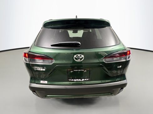 Used 2026 Toyota Corolla Cross LE FWD image 6