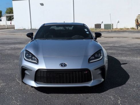 Used 2025 Toyota GR86 Premium w/ Performance Package RWD image 8