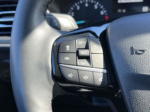 Used 2022 Ford Escape SEL image 20