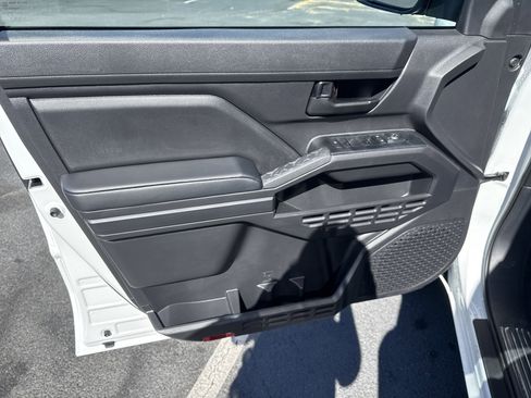 New 2026 Toyota Tacoma 4x4 Double Cab image 22