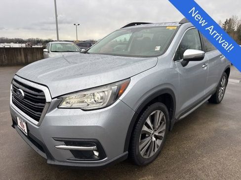 Used 2022 Subaru Ascent Touring w/ Popular Package #2A image 3