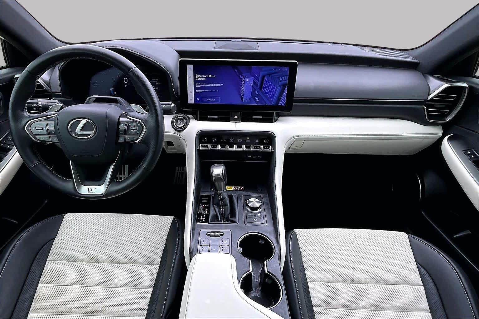 Used 2026 Lexus IS 350 F Sport w/ Technology Package RWD image 14