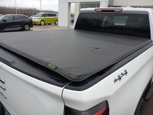 Used 2025 GMC Sierra 1500 Elevation w/ LPO, Elevation Black Package image 35