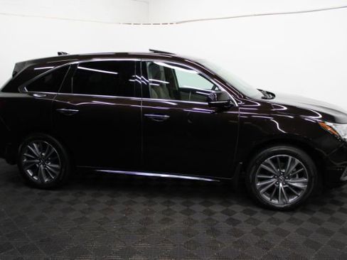Used 2017 Acura MDX FWD w/ Tech & Entertainment image 4