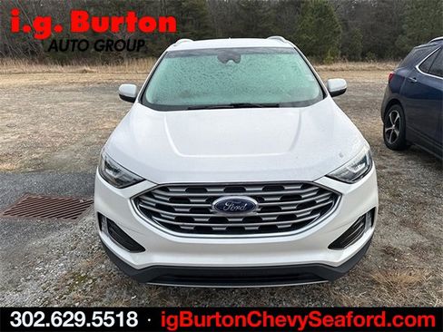 Used 2019 Ford Edge Titanium w/ Cold Weather Package image 2