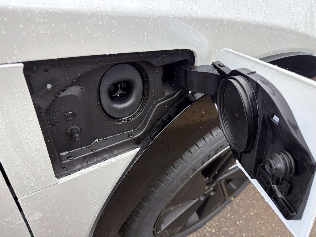 New 2026 Lexus RZ 450e AWD w/ Luxury Package image 23