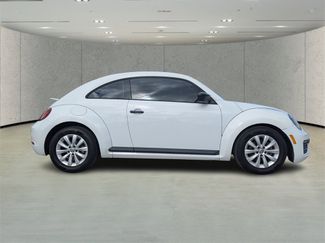 Used 2017 Volkswagen Beetle 1.8T S video 2