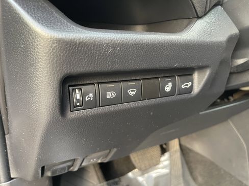 Used 2022 Toyota RAV4 TRD Off-Road w/ TRD Off-Road Weather Package image 17