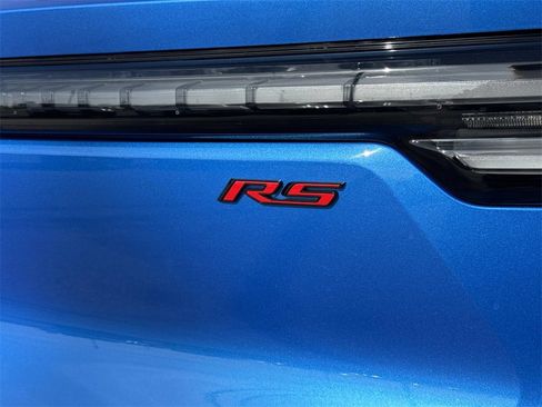 Used 2025 Chevrolet Equinox EV RS w/ Convenience Package II image 5