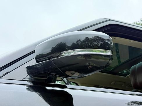 Used 2015 Land Rover Range Rover Autobiography AWD/4WD image 22