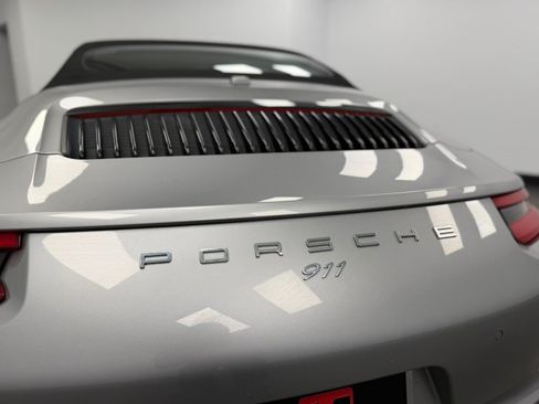 Used 2017 Porsche 911 UNAVAIL image 35