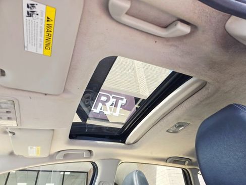 Used 2017 Honda Fit EX-L image 10