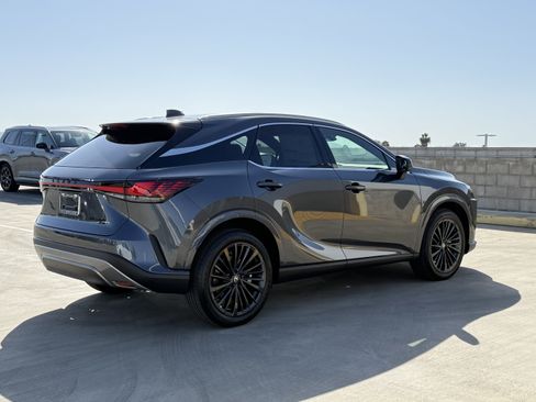 New 2026 Lexus RX 350h AWD/4WD image 12