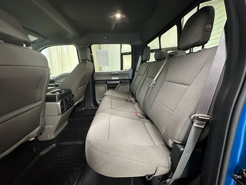 Used 2019 Ford F150 XLT w/ Equipment Group 302A Luxury AWD/4WD image 21
