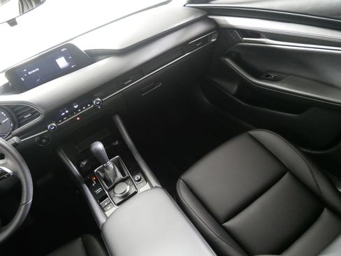 Certified 2025 MAZDA MAZDA3 s image 11