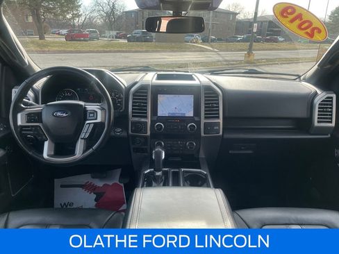 Certified 2019 Ford F150 Platinum w/ Equipment Group 701A Luxury image 24
