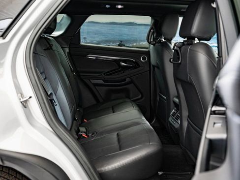 Used 2023 Land Rover Range Rover Evoque R-Dynamic SE image 44