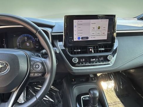 Used 2023 Toyota Corolla XSE FWD image 11