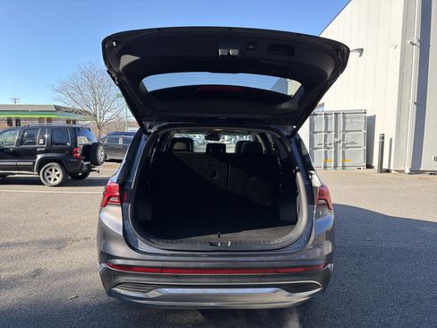 Used 2023 Hyundai Santa Fe Limited image 32
