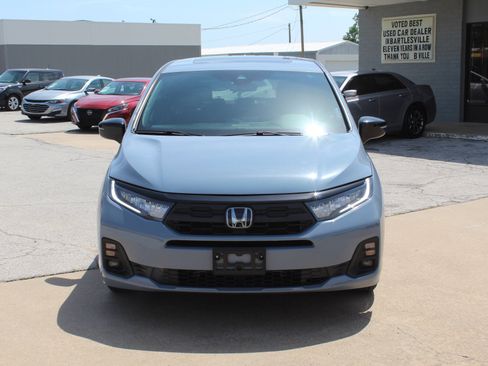 Used 2025 Honda Odyssey Sport-L image 12