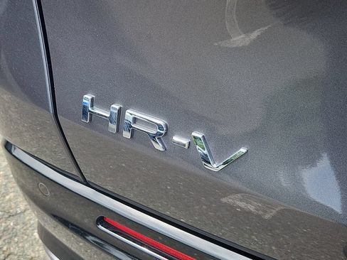Used 2024 Honda HR-V EX-L image 12