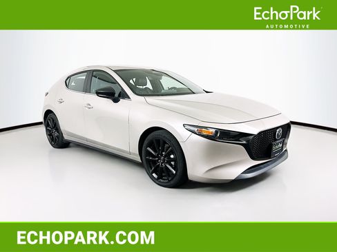 Used 2024 MAZDA MAZDA3 s FWD image 1